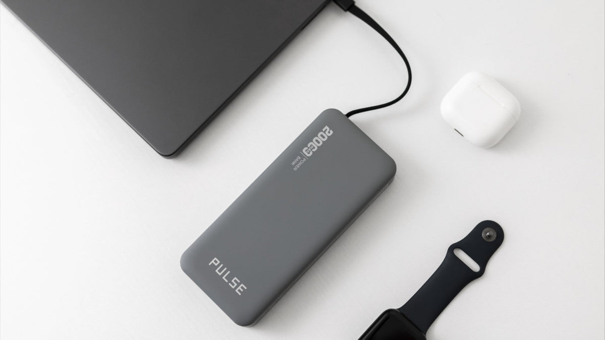 The Real Difference Between 5,000mAh and 20,000mAh Chargers